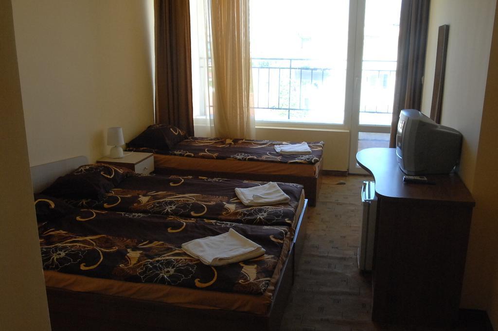 Park Hotel Argo Obzor Luaran gambar