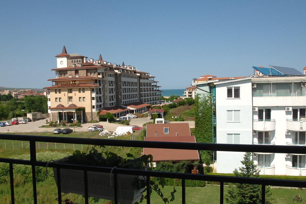 Park Hotel Argo Obzor Luaran gambar