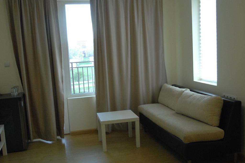 Park Hotel Argo Obzor Luaran gambar